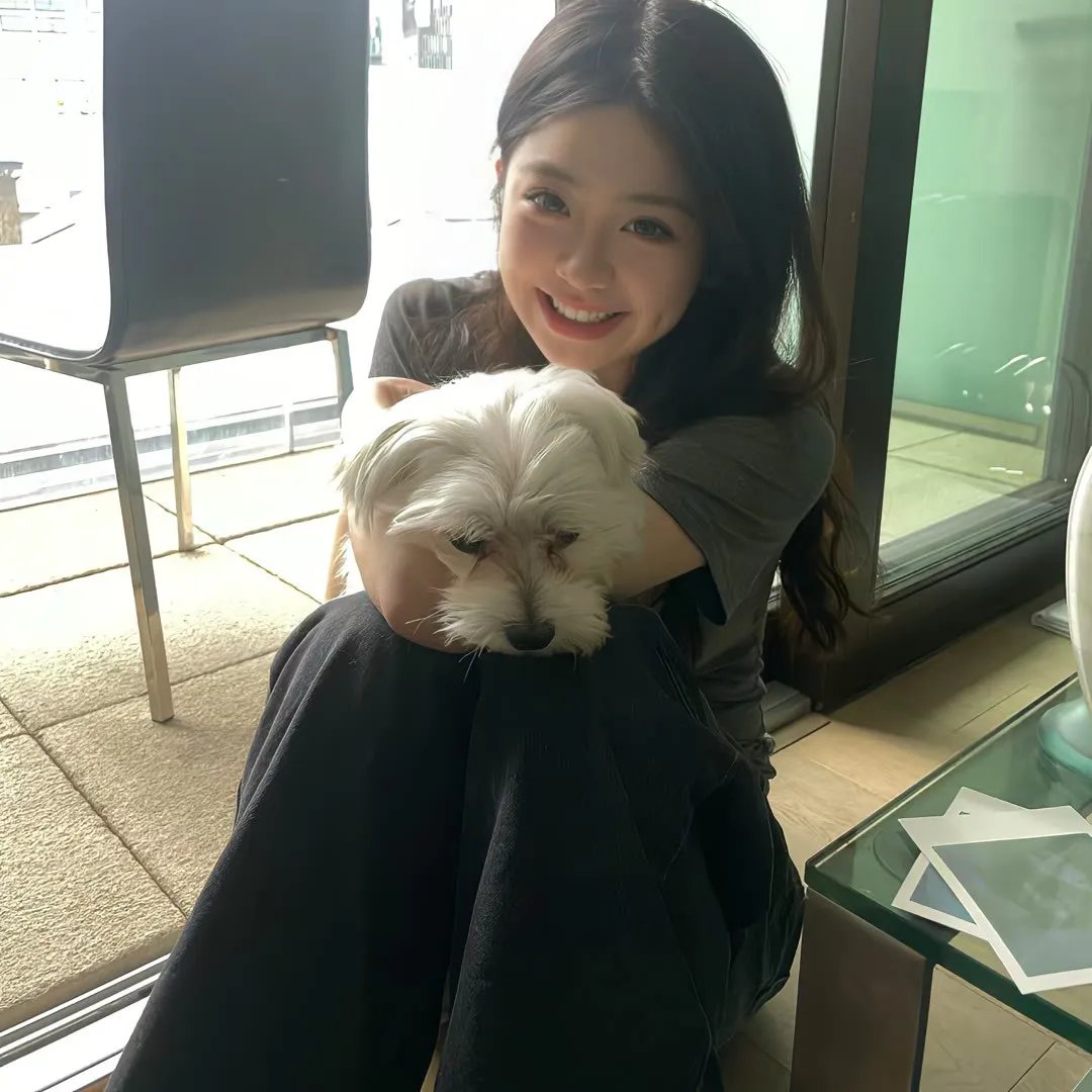 被抛弃后，我摊牌是商界女王